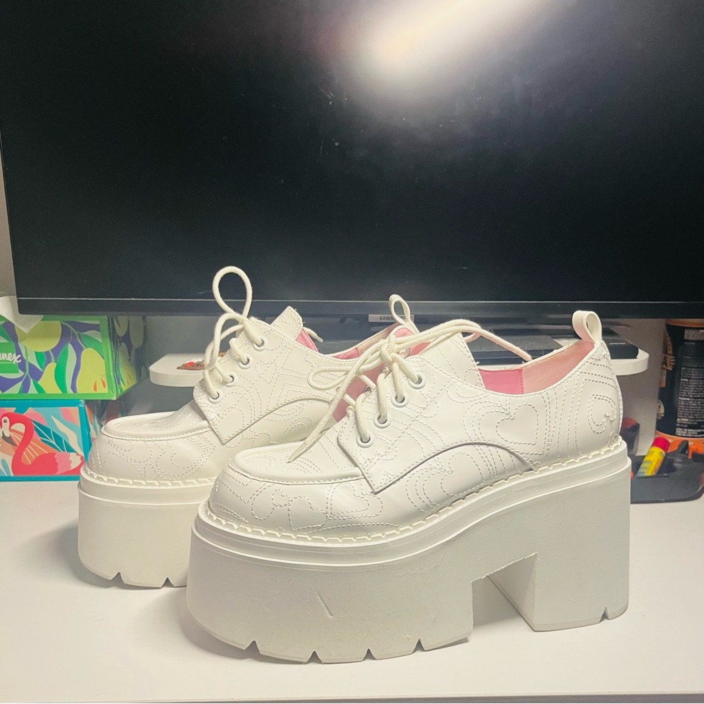 NWT - Sugar Thrillz GLAMOUR CIRCLE PLATFORM OXFORDS - 11